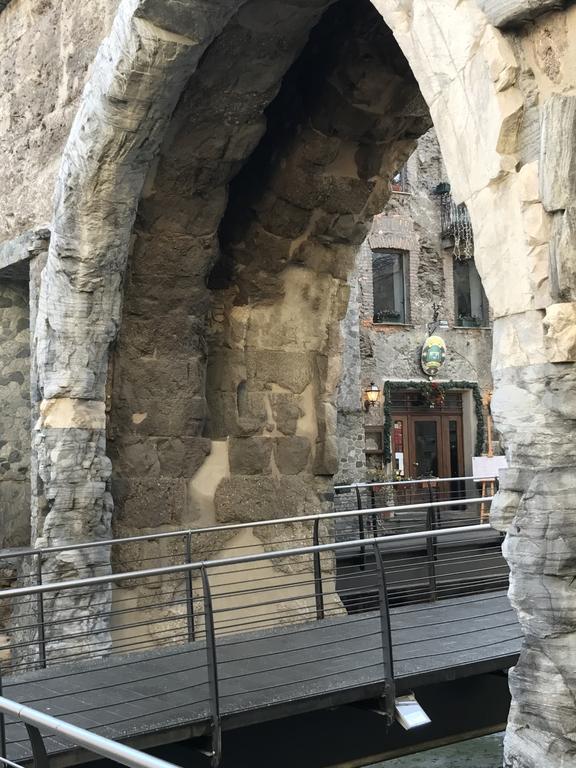 Alloggio Turistico Maison S Anselme Vda Aosta Cir 0015 Екстериор снимка